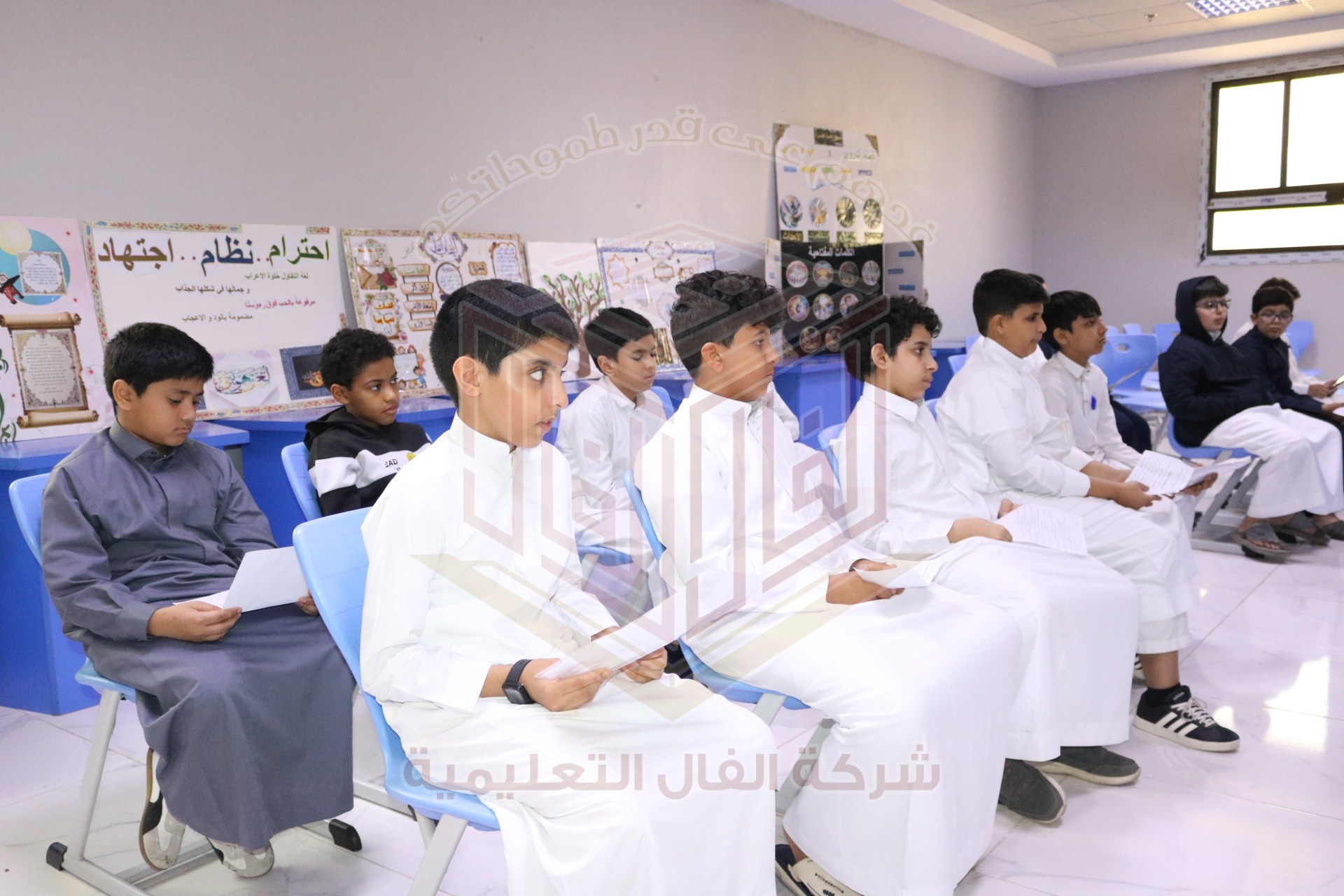 مسابقة الإلقاء الفردي - متوسطةالفال